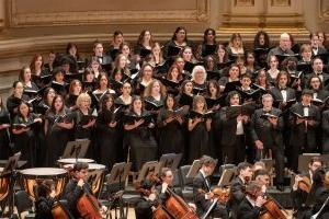 Photo of a choir singing at Carnegie Hall.